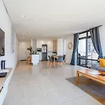 Modern Beachfront 2 Bed, 2 Bath- 143 Eden, Big Bay