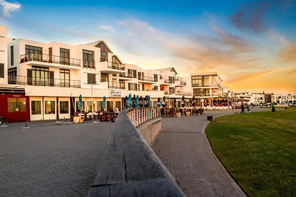 Appartement Modern Beachfront 2 Bed, 2 Bath- 143 Eden, Big Bay Le Cap