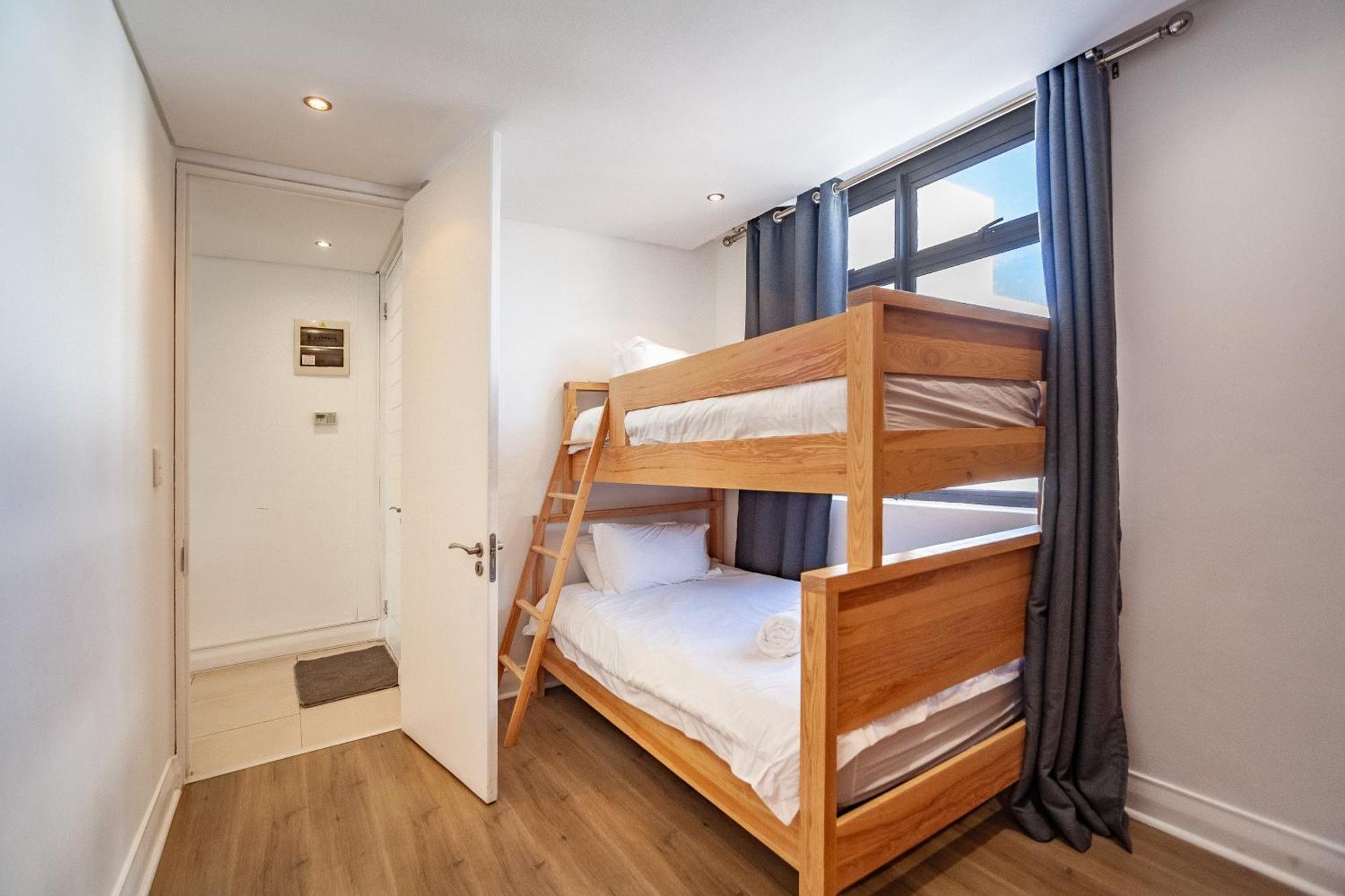 Appartement Modern Beachfront 2 Bed, 2 Bath- 143 Eden, Big Bay