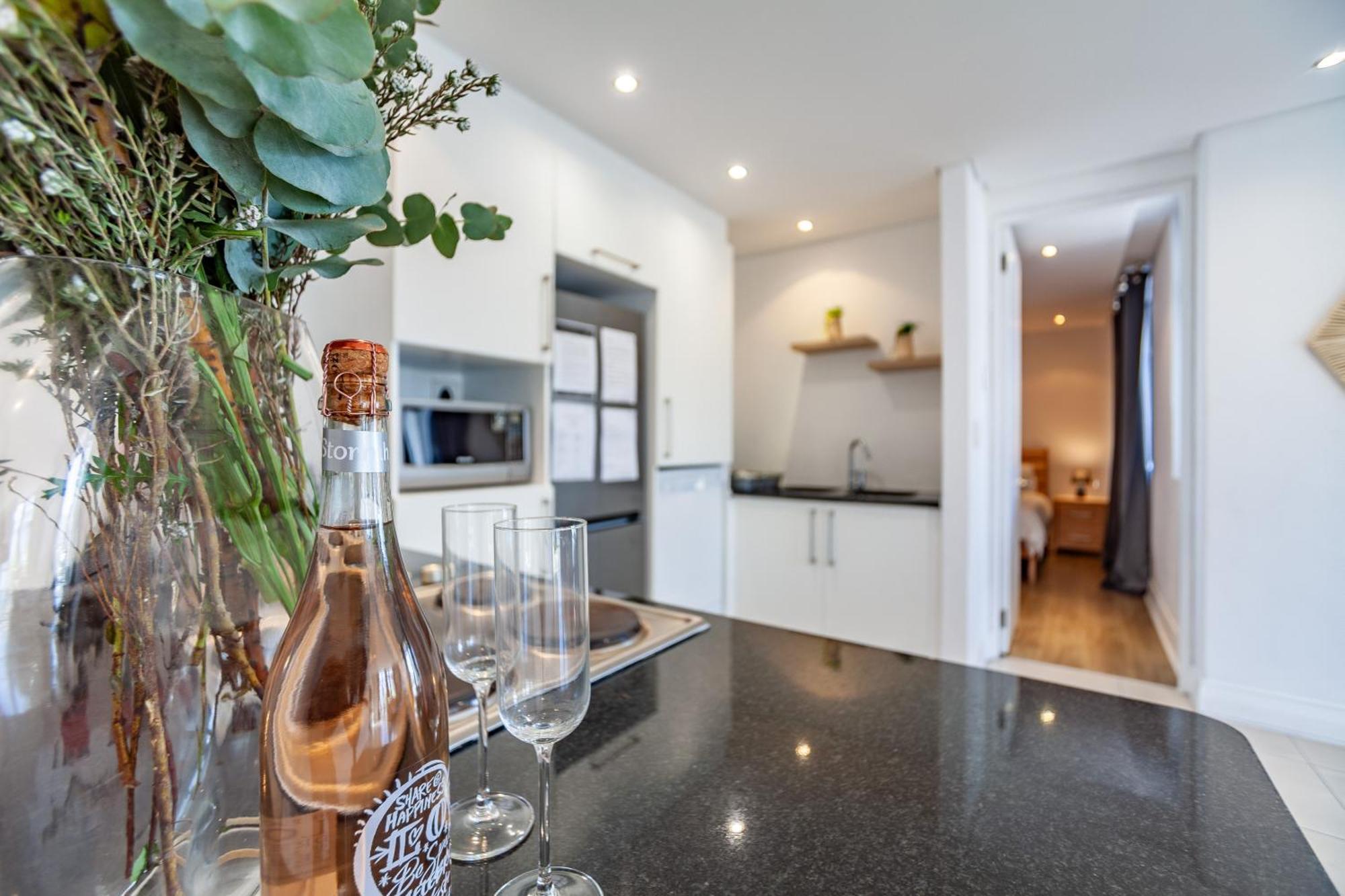 Appartement Modern Beachfront 2 Bed, 2 Bath- 143 Eden, Big Bay *